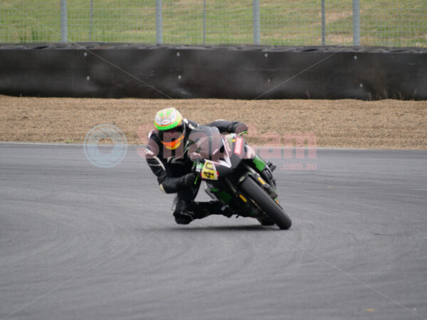 Queensland Raceway 21-11-21 QR Moto Ride Day -