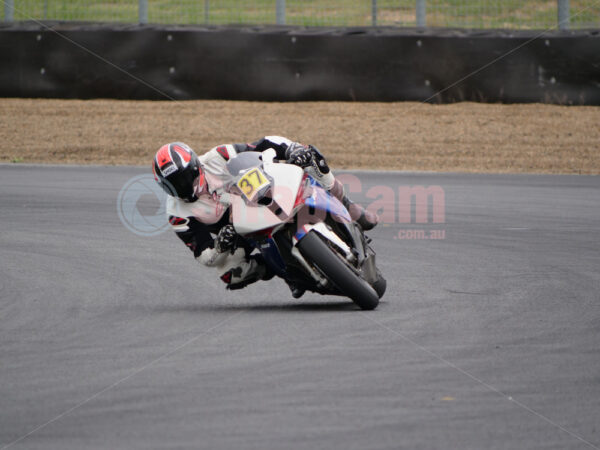 Queensland Raceway 21-11-21 QR Moto Ride Day -