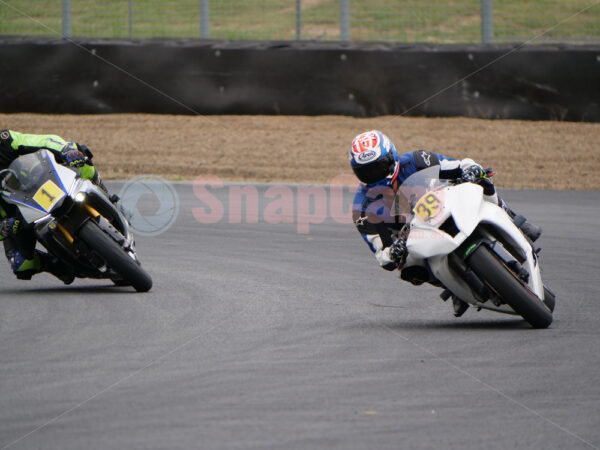 Queensland Raceway 21-11-21 QR Moto Ride Day -