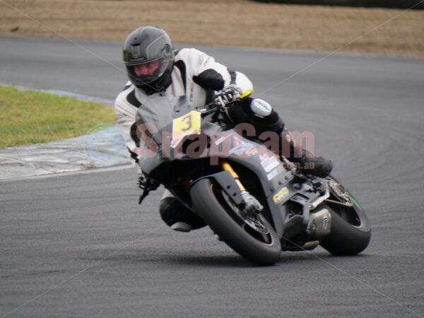 Queensland Raceway 21-11-21 QR Moto Ride Day -