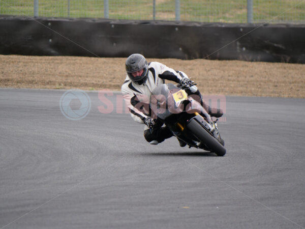 Queensland Raceway 21-11-21 QR Moto Ride Day -