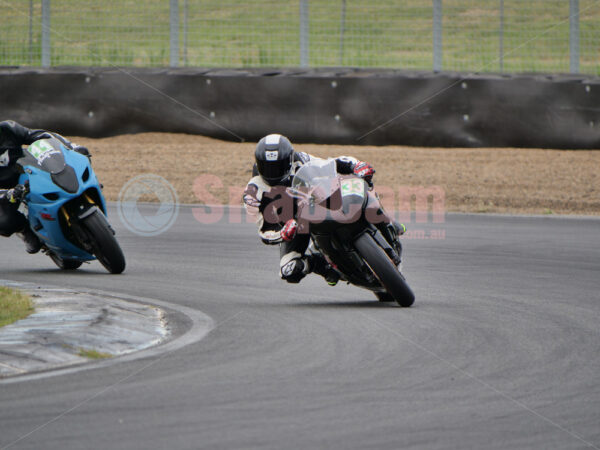 Queensland Raceway 21-11-21 QR Moto Ride Day -