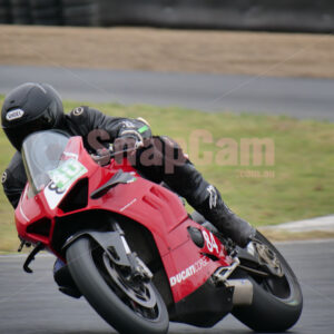 Queensland Raceway 21-11-21 QR Moto Ride Day -