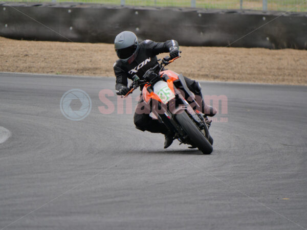 Queensland Raceway 21-11-21 QR Moto Ride Day -