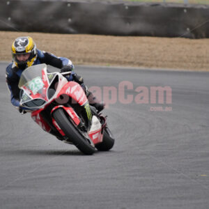 Queensland Raceway 21-11-21 QR Moto Ride Day -