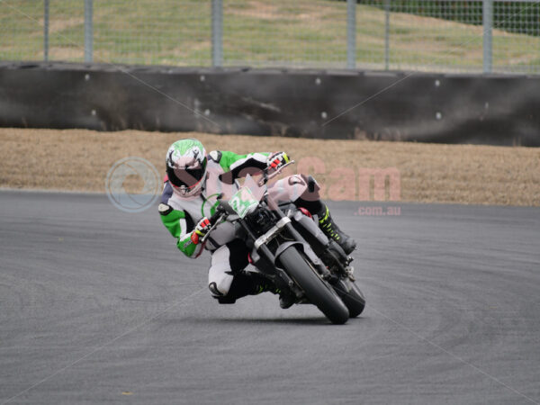 Queensland Raceway 21-11-21 QR Moto Ride Day -