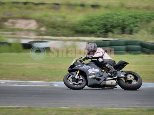 Queensland Raceway 21-11-21 QR Moto Ride Day -