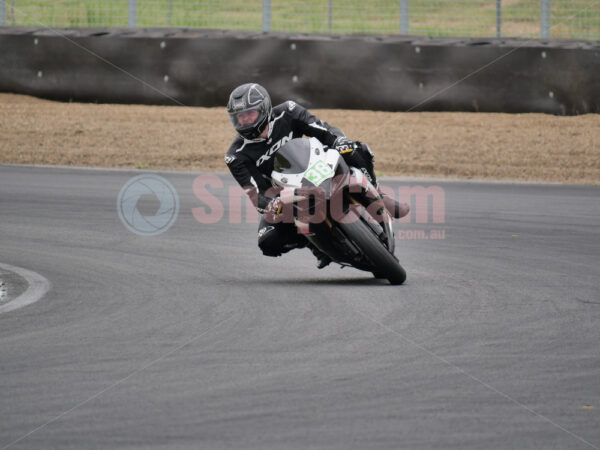 Queensland Raceway 21-11-21 QR Moto Ride Day -