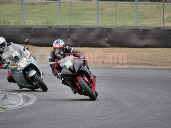 Queensland Raceway 21-11-21 QR Moto Ride Day -