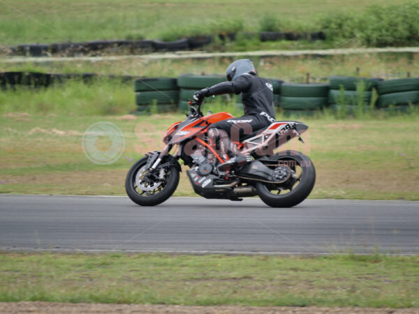 Queensland Raceway 21-11-21 QR Moto Ride Day -