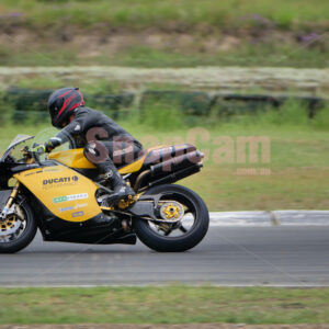 Queensland Raceway 21-11-21 QR Moto Ride Day -