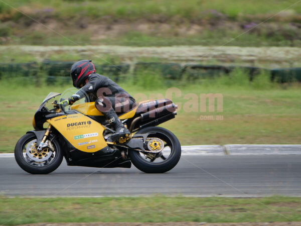 Queensland Raceway 21-11-21 QR Moto Ride Day -