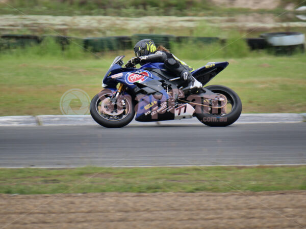 Queensland Raceway 21-11-21 QR Moto Ride Day -