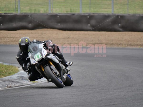 Queensland Raceway 21-11-21 QR Moto Ride Day -