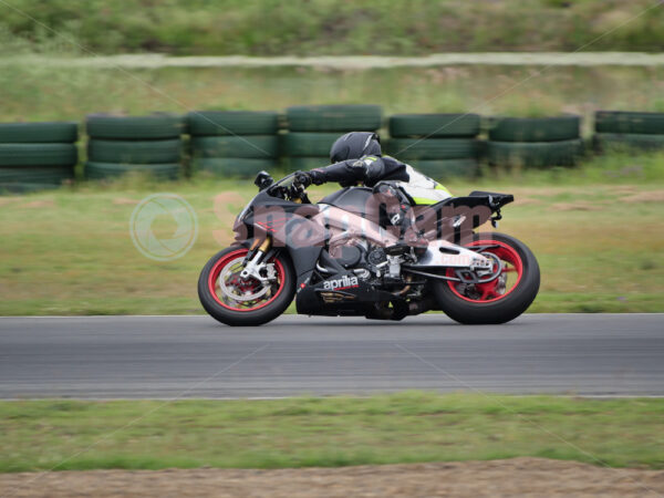 Queensland Raceway 21-11-21 QR Moto Ride Day -