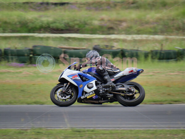 Queensland Raceway 21-11-21 QR Moto Ride Day -