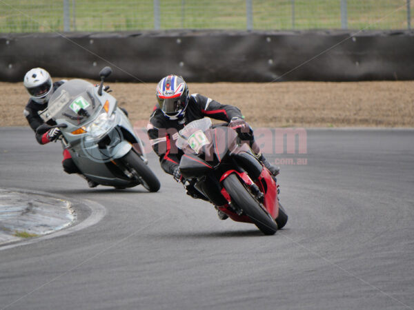 Queensland Raceway 21-11-21 QR Moto Ride Day -