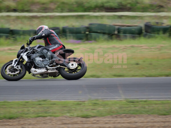 Queensland Raceway 21-11-21 QR Moto Ride Day -