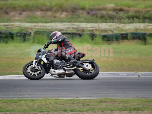 Queensland Raceway 21-11-21 QR Moto Ride Day, -