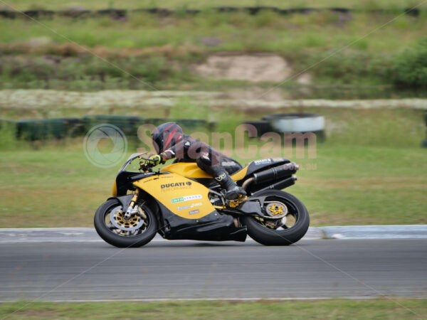 Queensland Raceway 21-11-21 QR Moto Ride Day, -