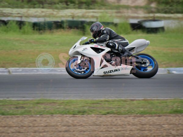 Queensland Raceway 21-11-21 QR Moto Ride Day, -