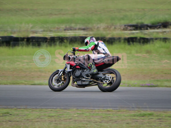 Queensland Raceway 21-11-21 QR Moto Ride Day, -