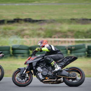 Queensland Raceway 21-11-21 QR Moto Ride Day -