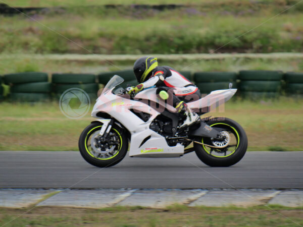 Queensland Raceway 21-11-21 QR Moto Ride Day -