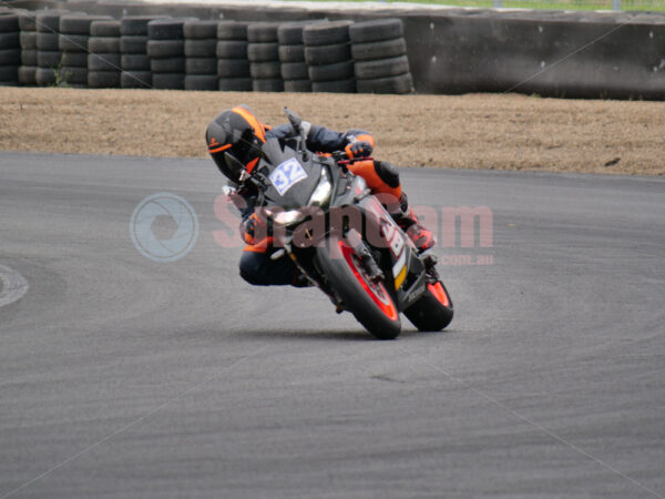 Queensland Raceway 21-11-21 QR Moto Ride Day -