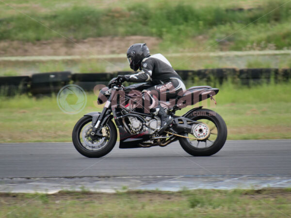 Queensland Raceway 21-11-21 QR Moto Ride Day -