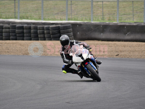 Queensland Raceway 21-11-21 QR Moto Ride Day -