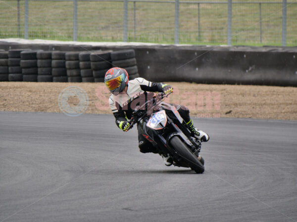 Queensland Raceway 21-11-21 QR Moto Ride Day -