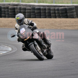 Queensland Raceway 21-11-21 QR Moto Ride Day -