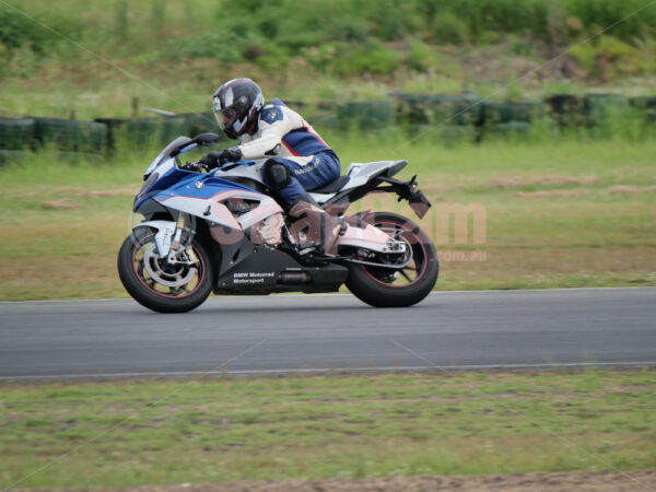 Queensland Raceway 21-11-21 QR Moto Ride Day -