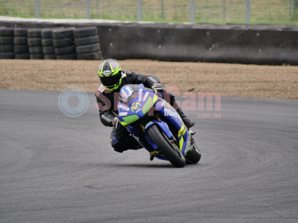 Queensland Raceway 21-11-21 QR Moto Ride Day -