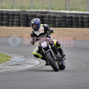 Queensland Raceway 21-11-21 QR Moto Ride Day -