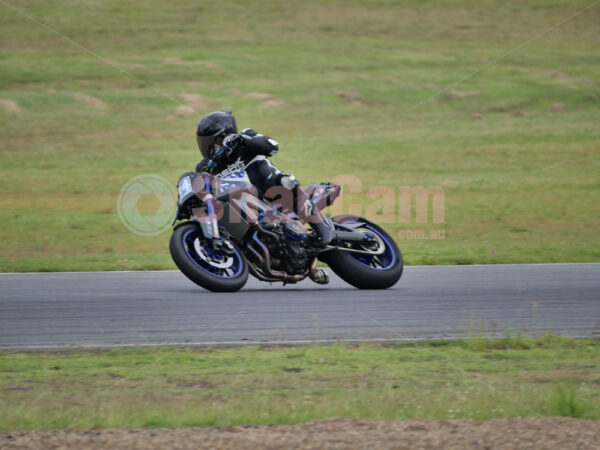 Queensland Raceway 21-11-21 QR Moto Ride Day -