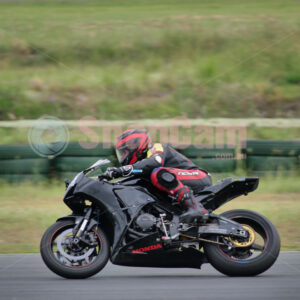 Queensland Raceway 21-11-21 QR Moto Ride Day -