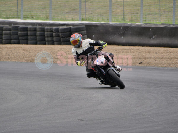 Queensland Raceway 21-11-21 QR Moto Ride Day -