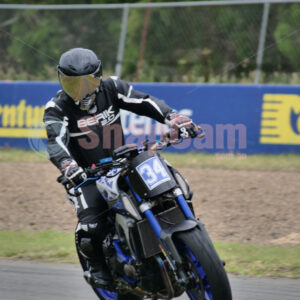 Queensland Raceway 21-11-21 QR Moto Ride Day -