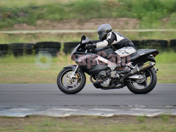 Queensland Raceway 21-11-21 QR Moto Ride Day -