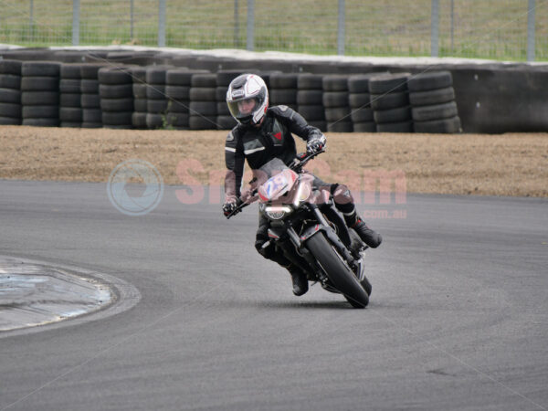 Queensland Raceway 21-11-21 QR Moto Ride Day -