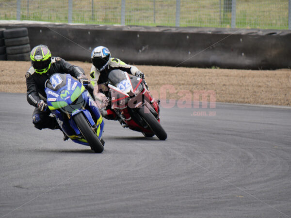 Queensland Raceway 21-11-21 QR Moto Ride Day -