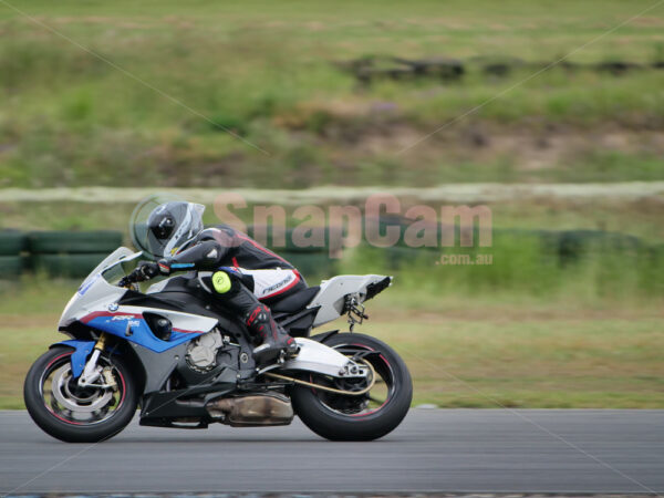 Queensland Raceway 21-11-21 QR Moto Ride Day -