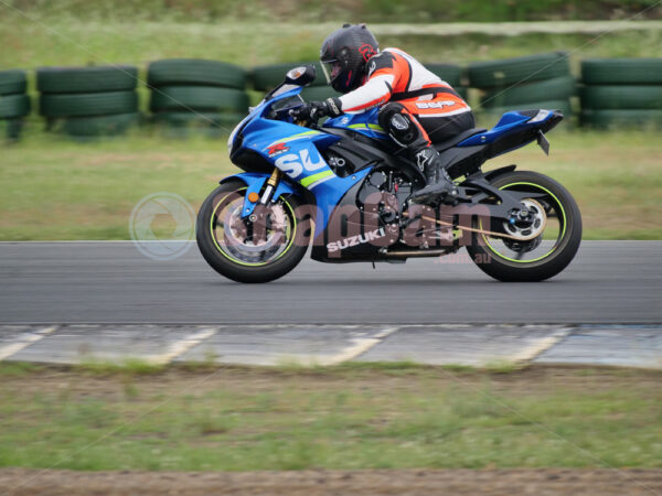 Queensland Raceway 21-11-21 QR Moto Ride Day -