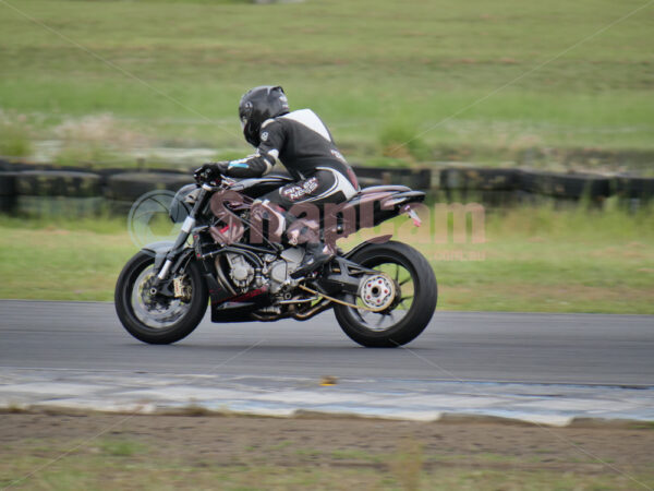 Queensland Raceway 21-11-21 QR Moto Ride Day -