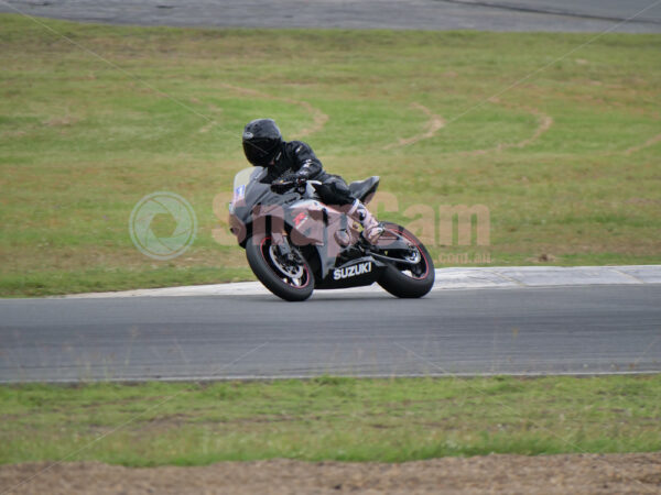 Queensland Raceway 21-11-21 QR Moto Ride Day -