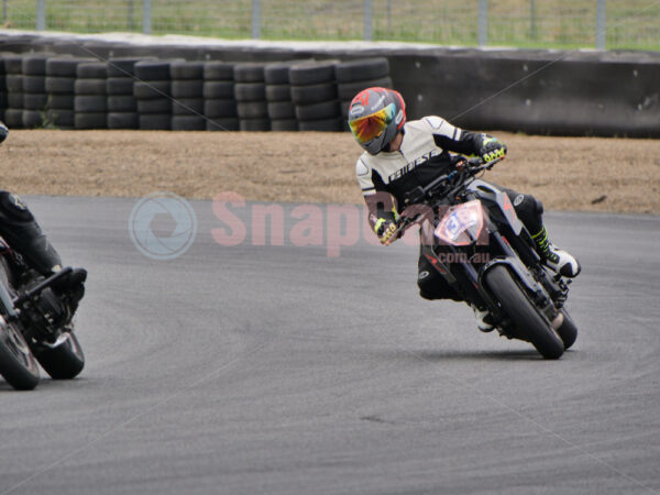 Queensland Raceway 21-11-21 QR Moto Ride Day -