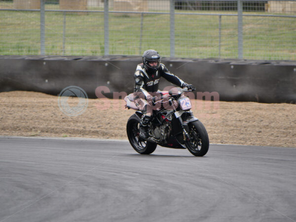 Queensland Raceway 21-11-21 QR Moto Ride Day -