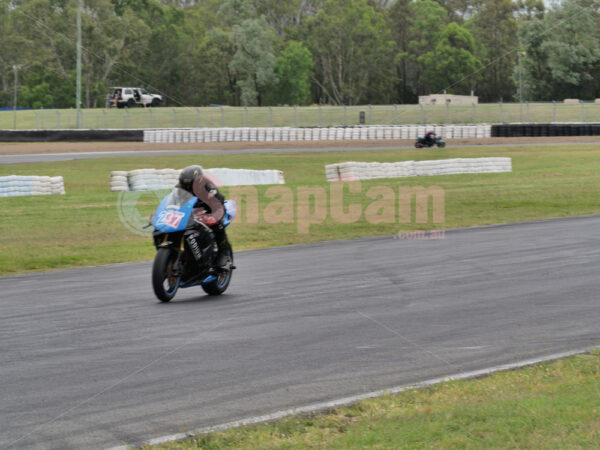 Queensland Raceway 21-11-21 QR Moto Ride Day -